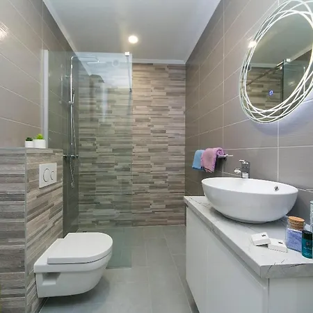 Papilio - Two Bedroom With Terrace Lejlighed