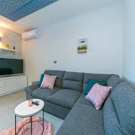 Lejlighed Papilio - Two Bedroom With Terrace Brela
