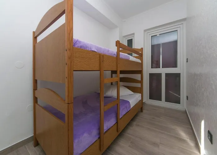 Apartman Papilio - Two Bedroom With Terrace Brela