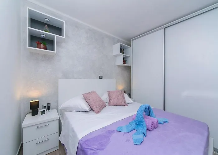 Papilio - Two Bedroom With Terrace Brela