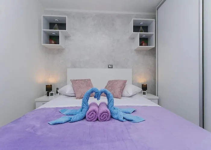 Papilio - Two Bedroom With Terrace * Brela